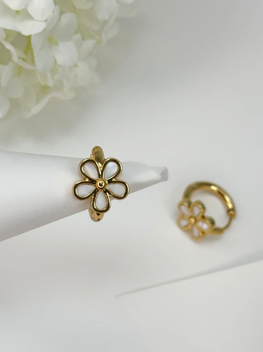 Daisy Bloom Huggie Hoops